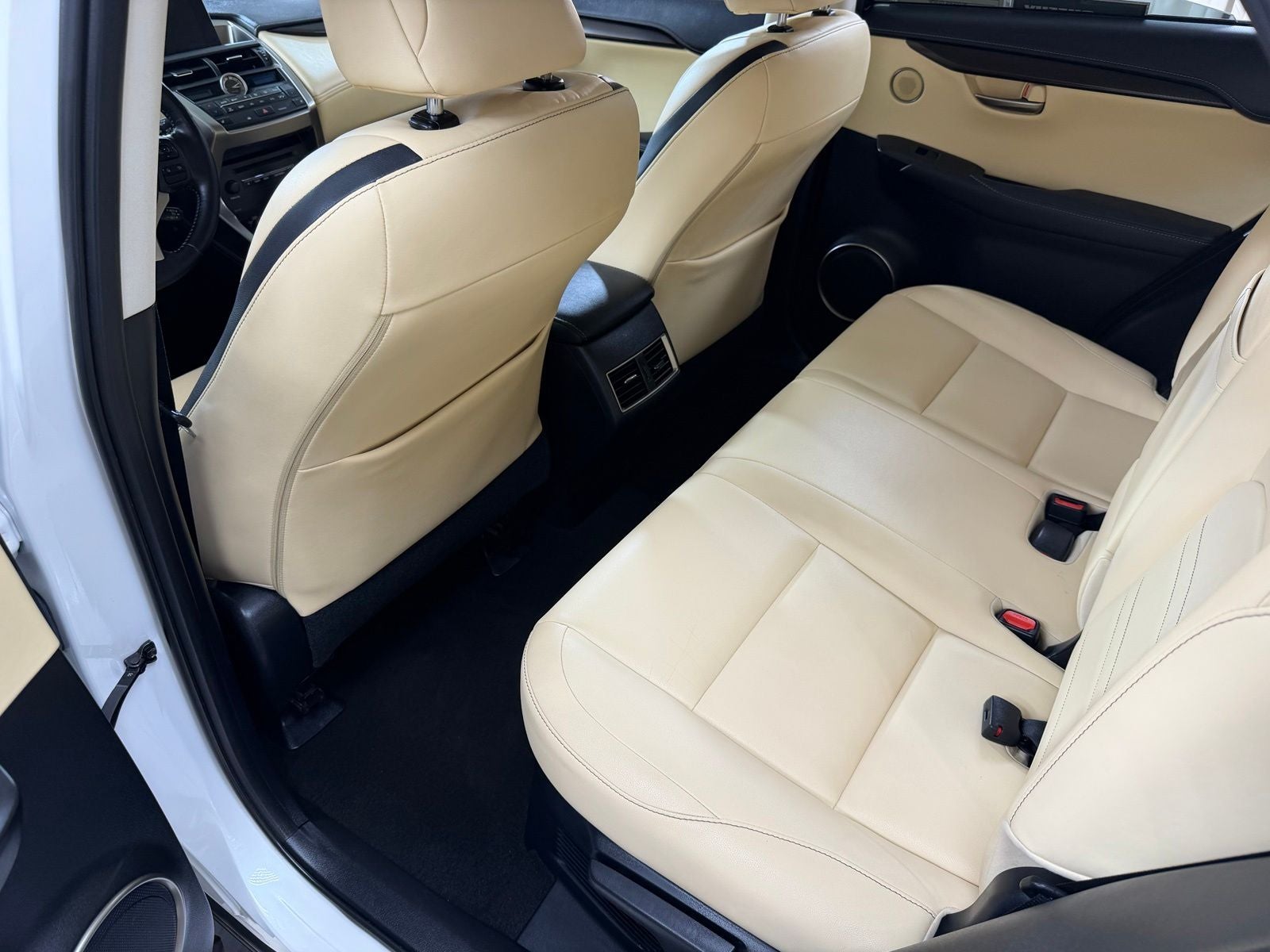 2017 Lexus NX 200t