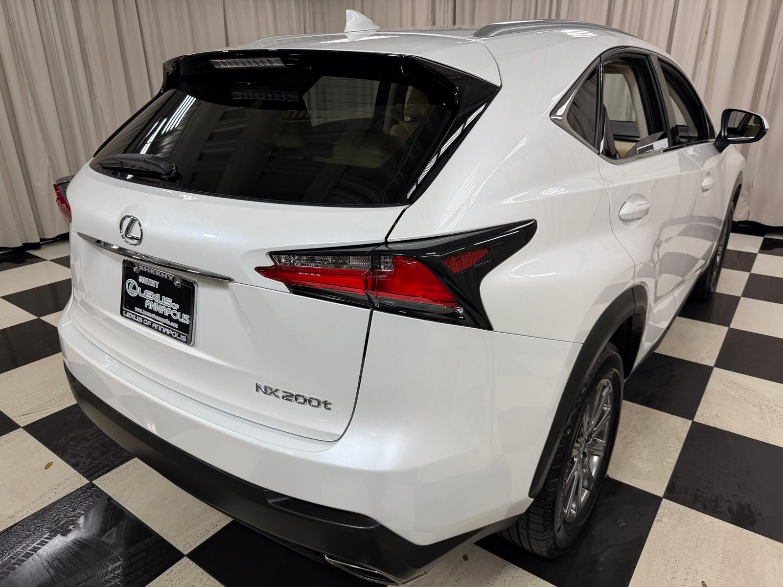 2017 Lexus NX 200t