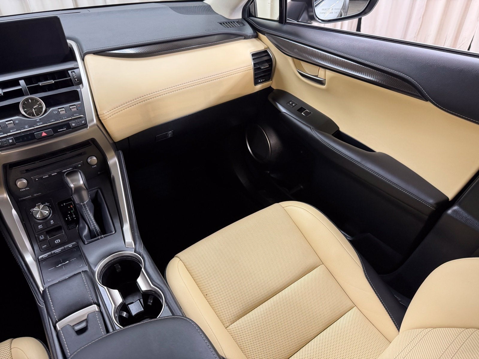 2019 Lexus NX 300h