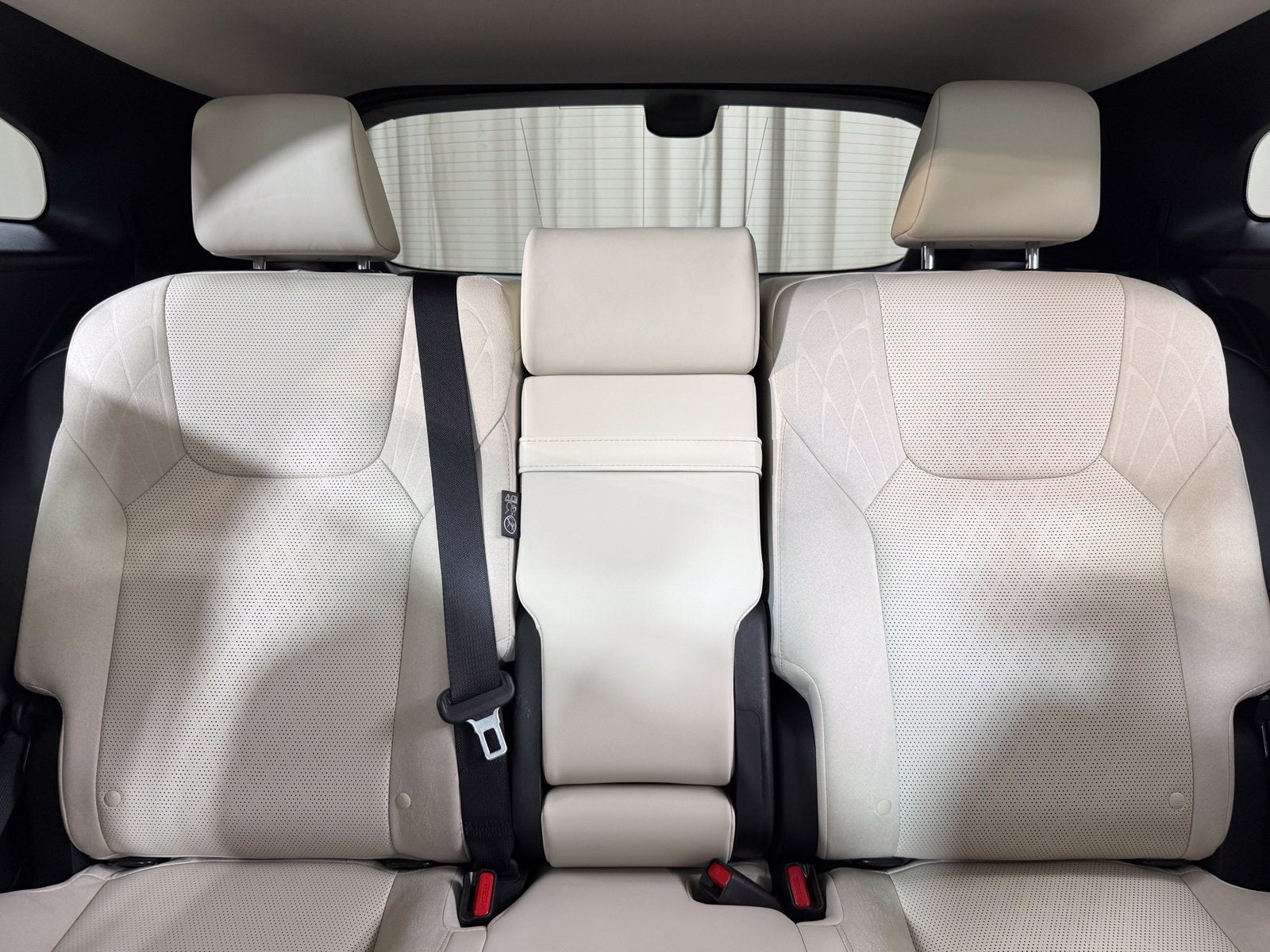 2024 Lexus RX 450h+ Luxury