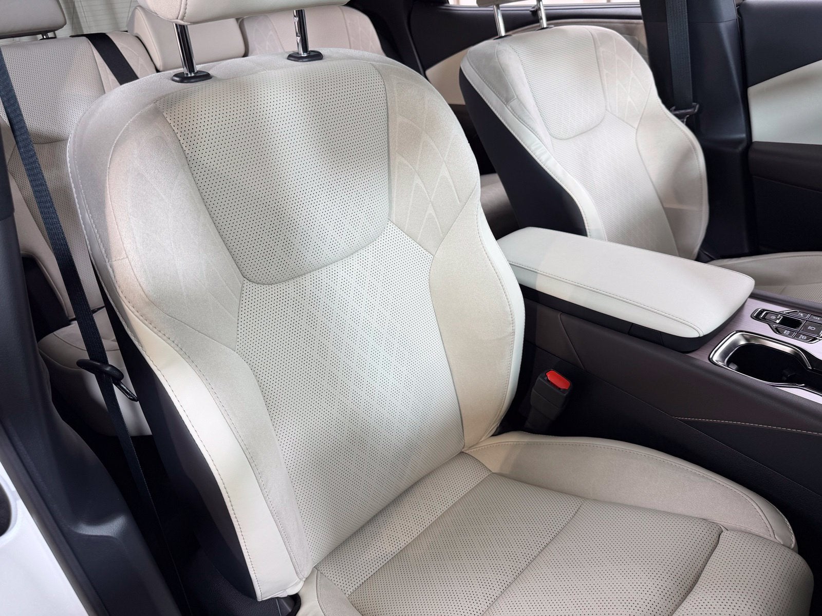 2024 Lexus RX 450h+ Luxury