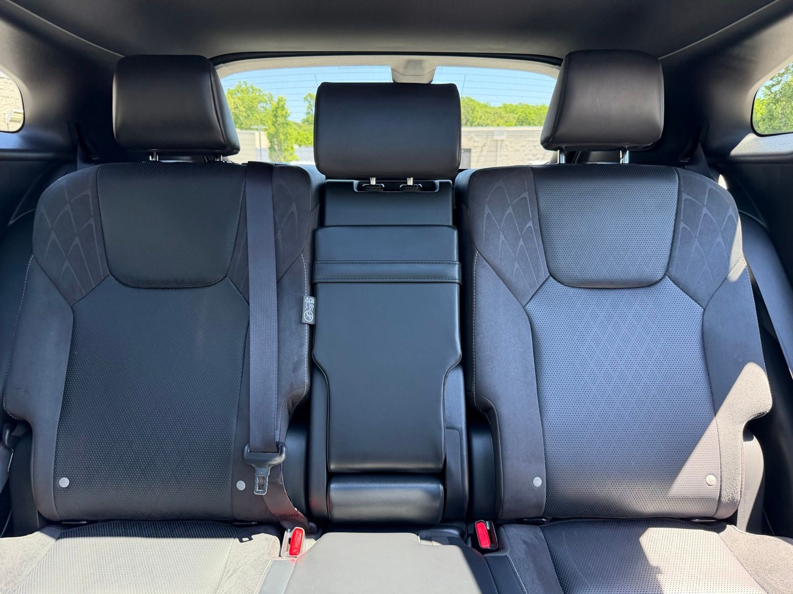 2025 Lexus RX 450h+ Luxury