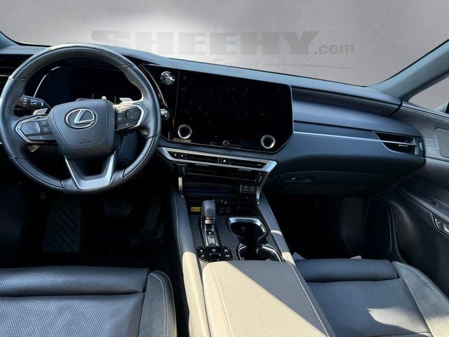 2025 Lexus RX 450h+ Luxury