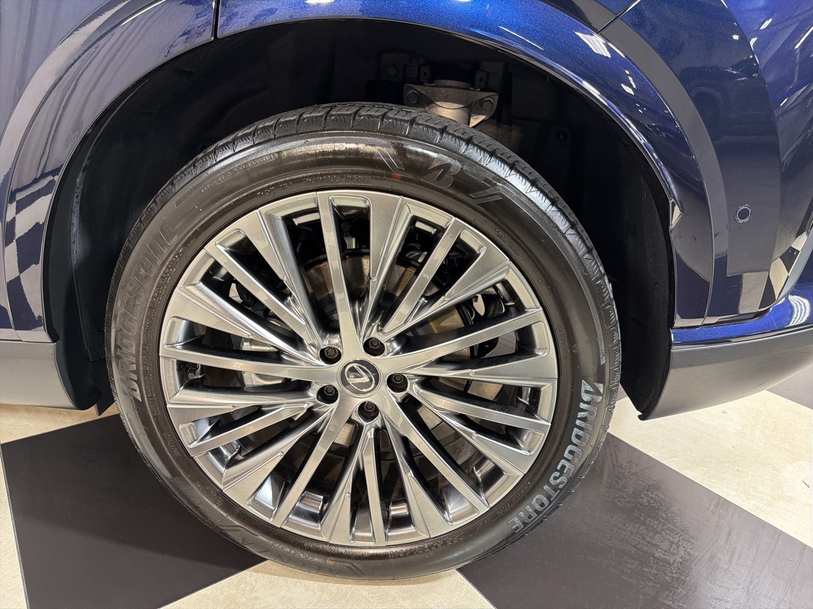 2025 Lexus RX 450h+ Luxury