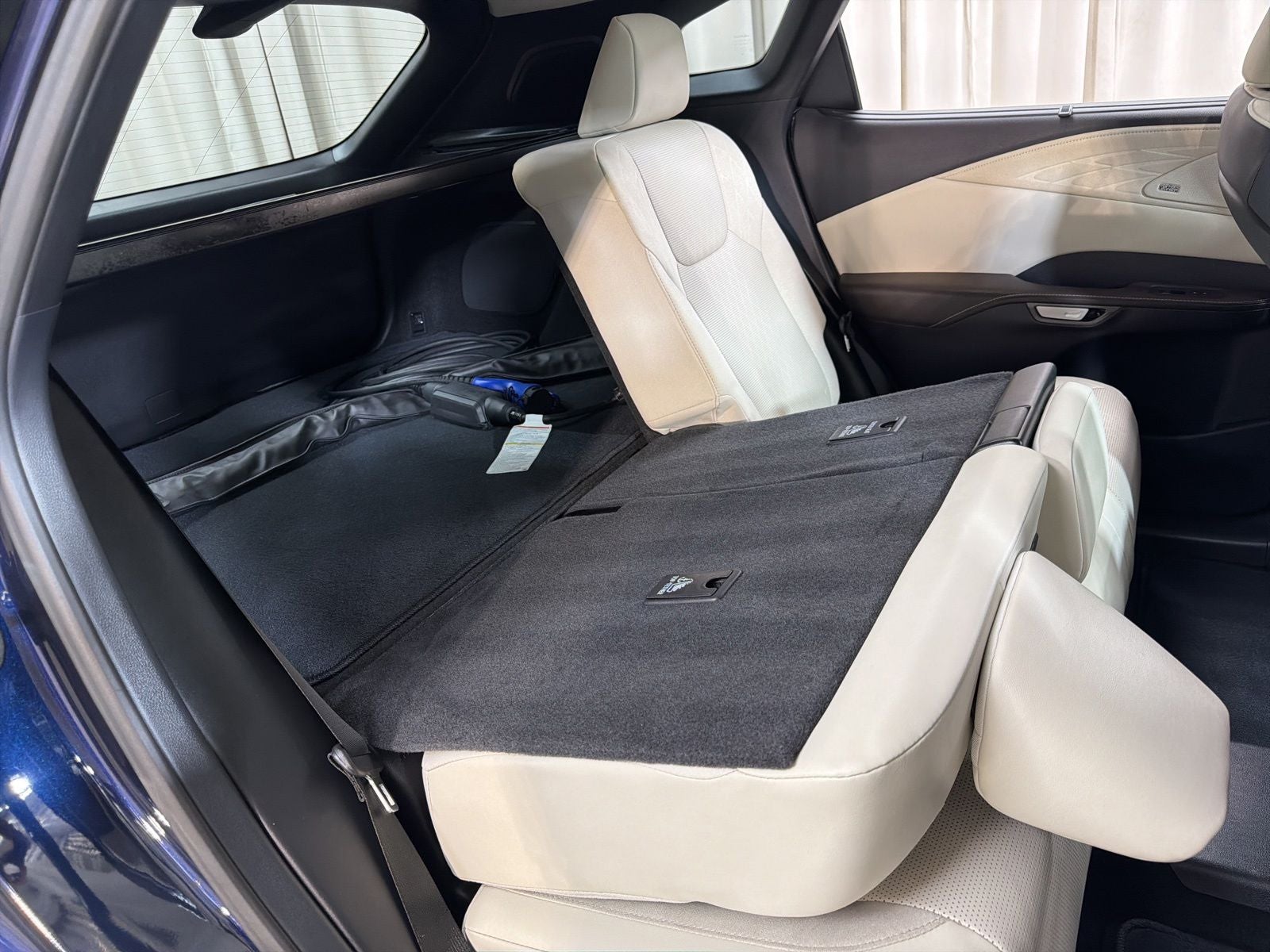 2025 Lexus RX 450h+ Luxury