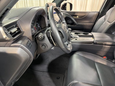 2024 Lexus LX 600 Luxury
