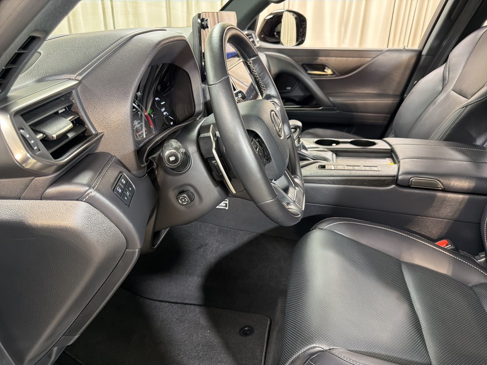 2024 Lexus LX 600 Luxury