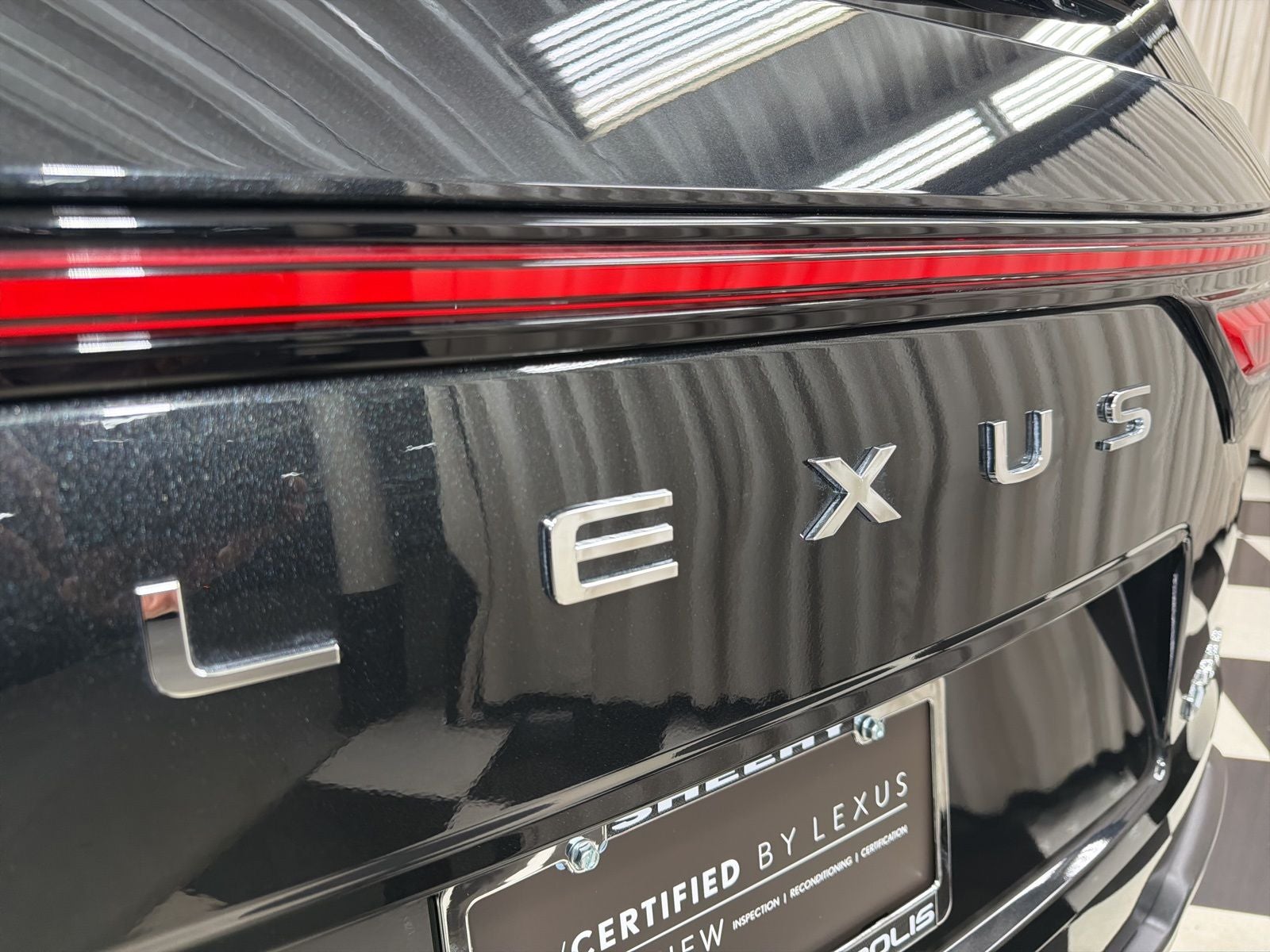 2025 Lexus LX 600 Luxury