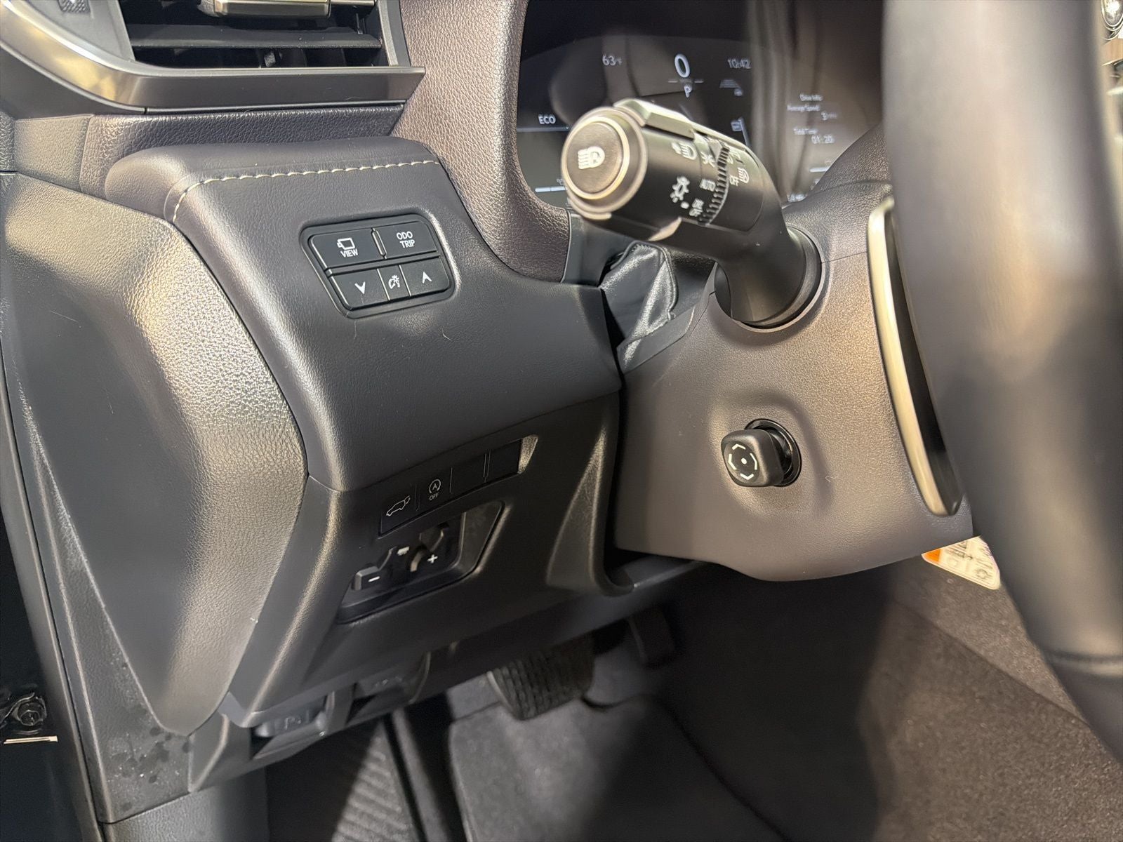 2025 Lexus LX 600 Luxury