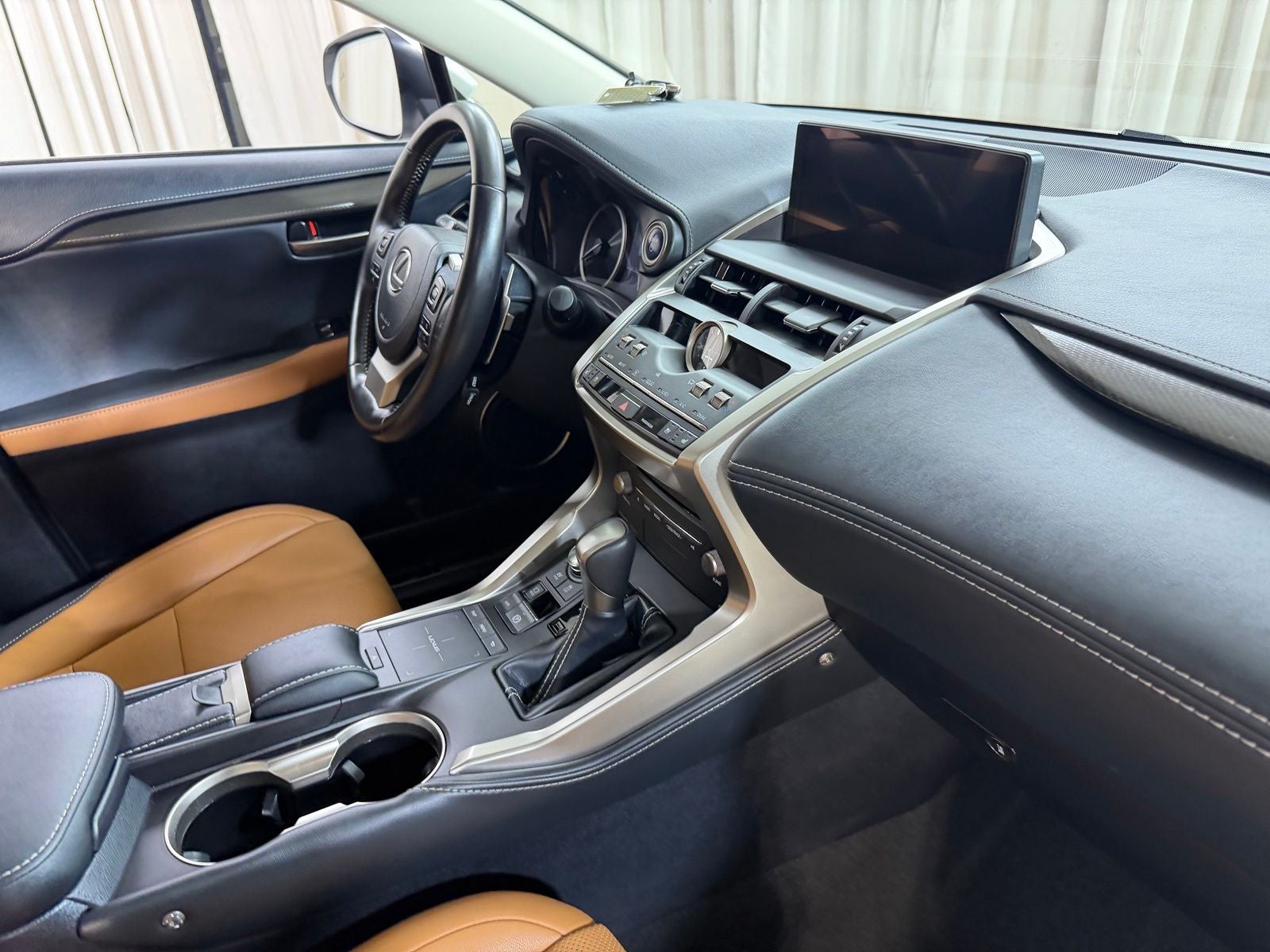 2021 Lexus NX 300h