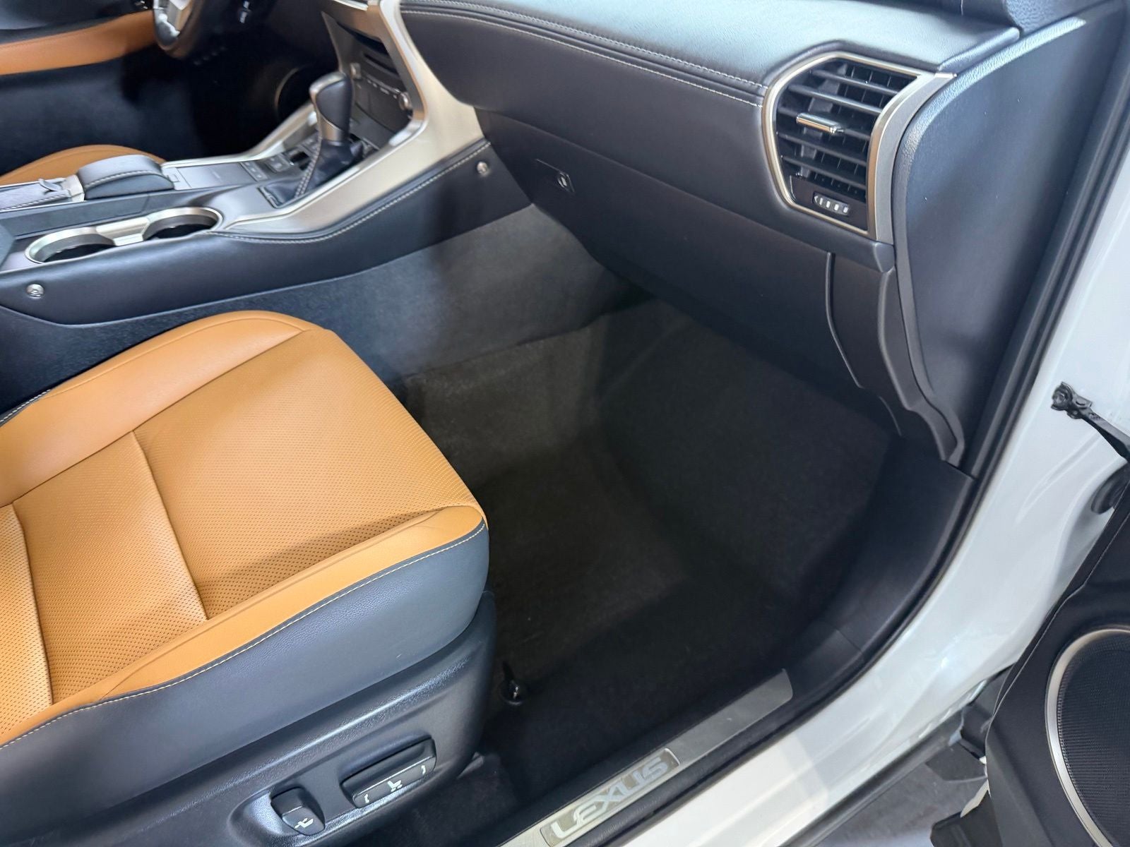 2021 Lexus NX 300h