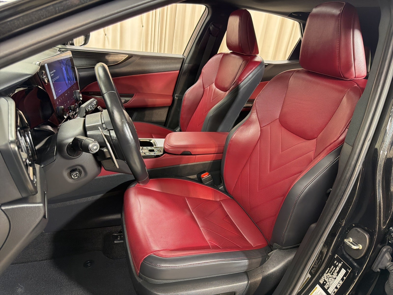 2024 Lexus NX 450h+ Luxury