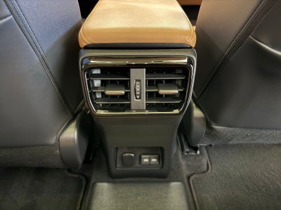 2025 Lexus NX 450h+ Luxury