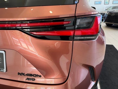 2025 Lexus NX 450h+ Luxury