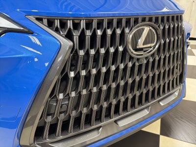 2025 Lexus NX 450h+ Luxury