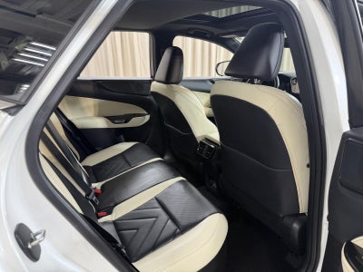 2024 Lexus Nx NX 450h+ Luxury