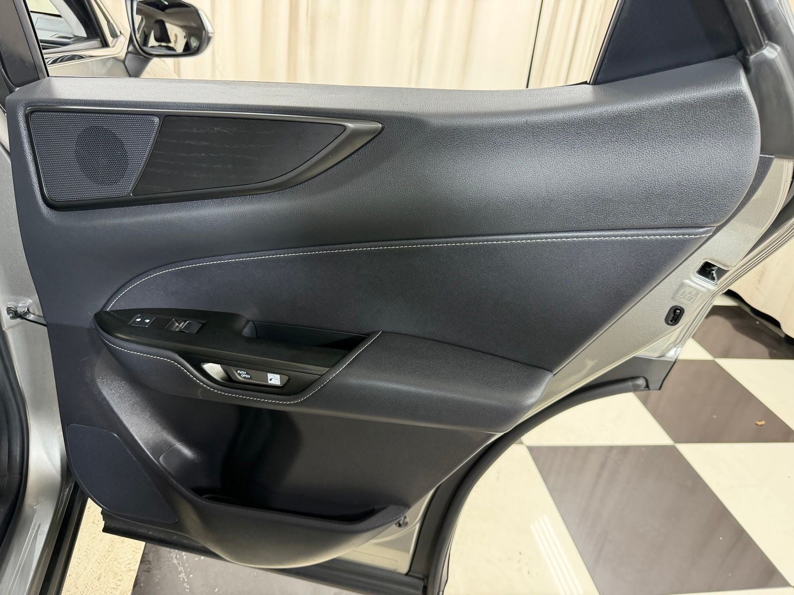 2023 Lexus NX 450h+ Luxury