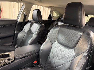 2023 Lexus NX 450h+ Luxury
