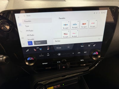 2023 Lexus NX 450h+ Luxury