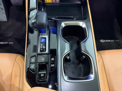 2025 Lexus NX 450h+ Luxury