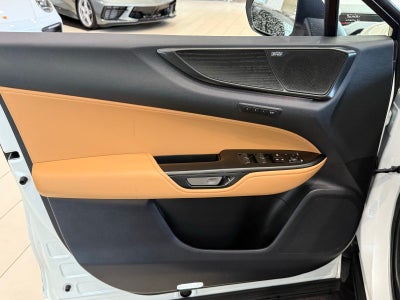 2025 Lexus NX 450h+ Luxury