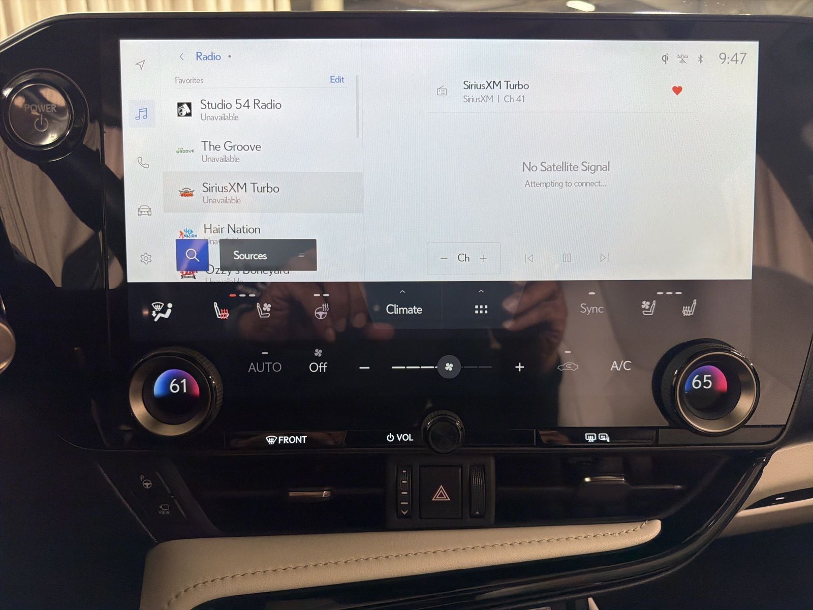 2025 Lexus NX 450h+ Luxury