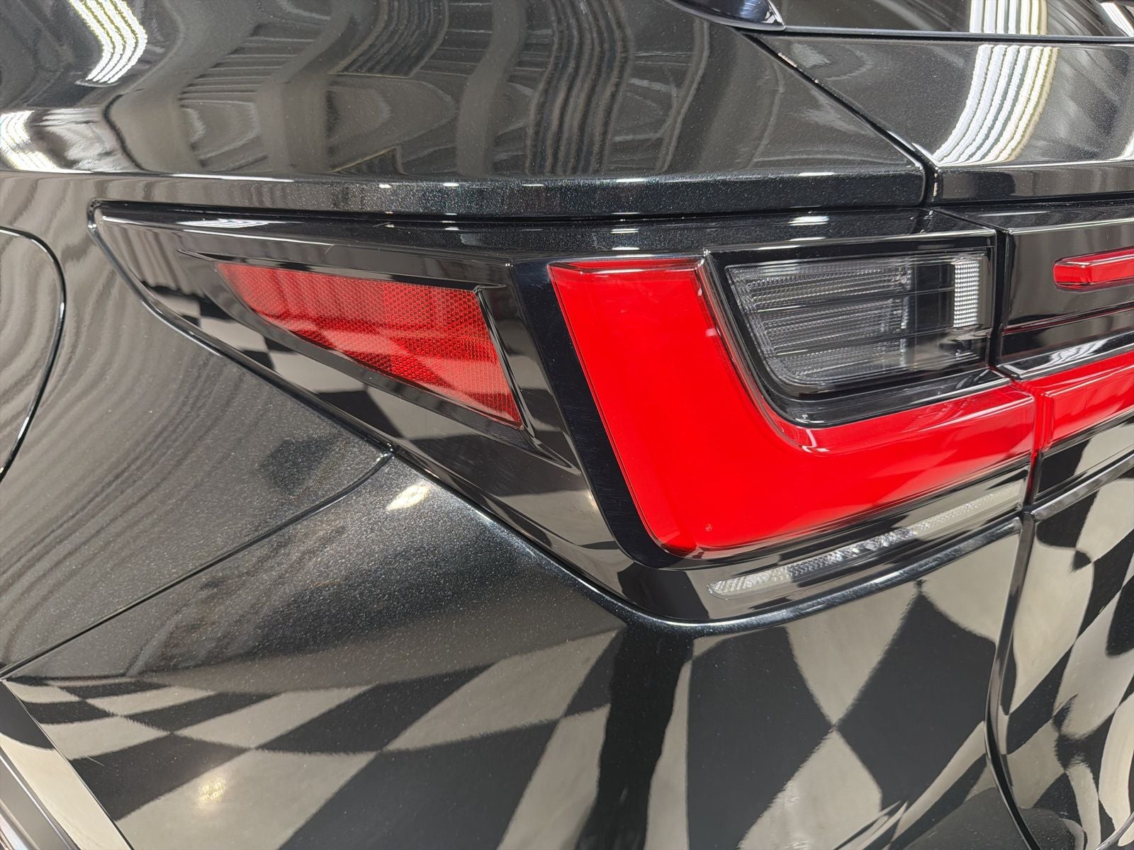 2025 Lexus NX 450h+ Luxury