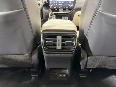 2025 Lexus NX 450h+ Luxury