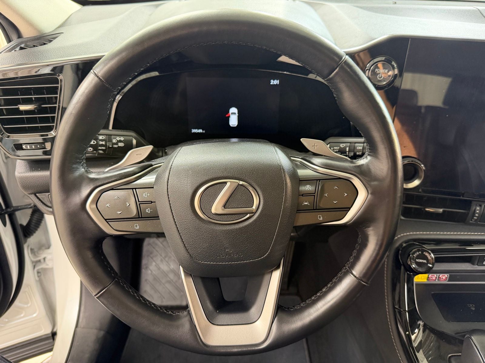 2024 Lexus NX 450h+ Luxury