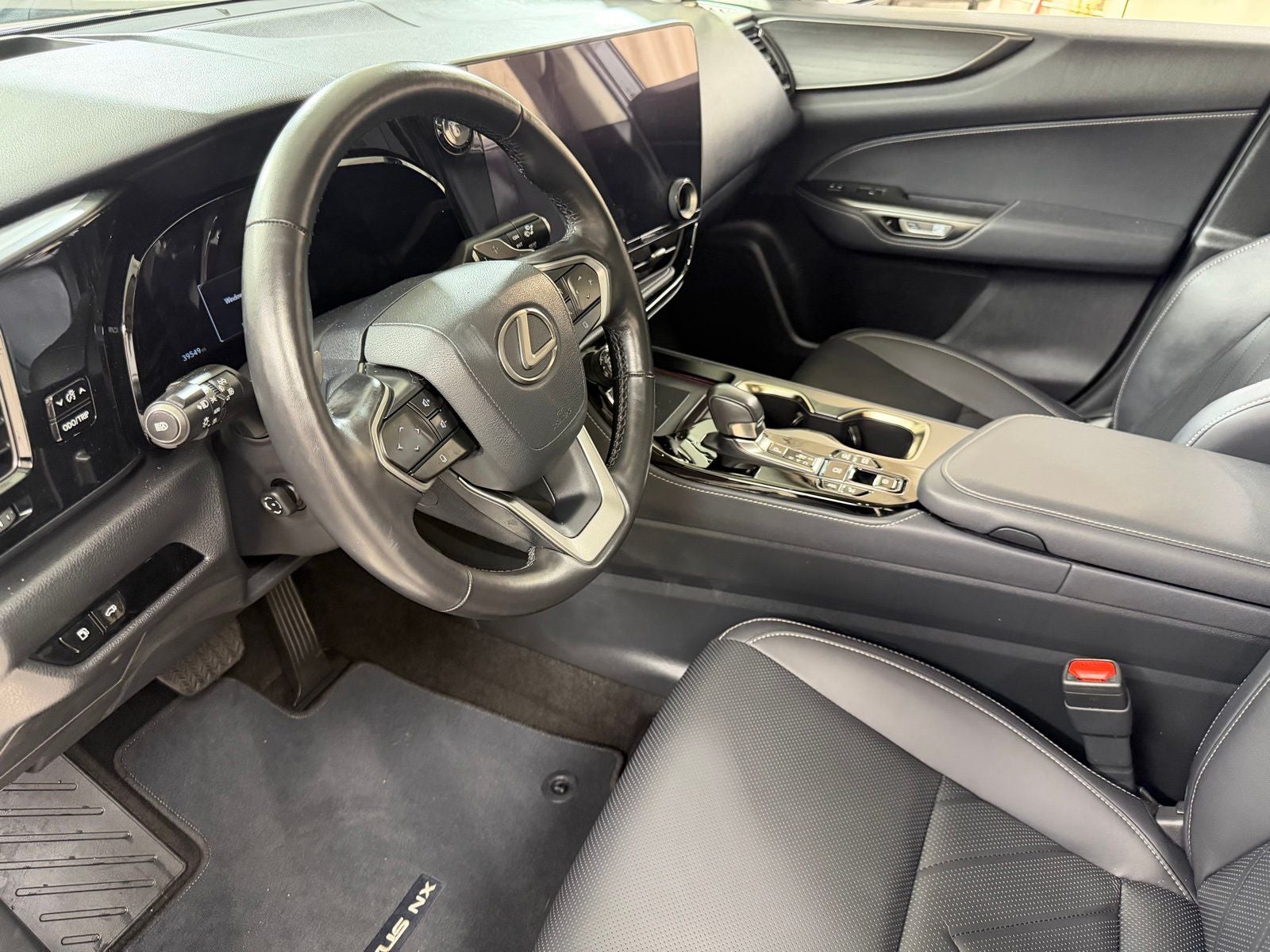 2024 Lexus NX 450h+ Luxury