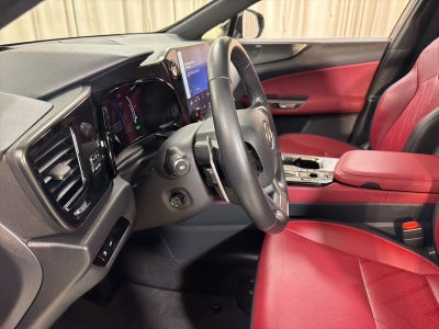 2025 Lexus NX 450h+ Luxury