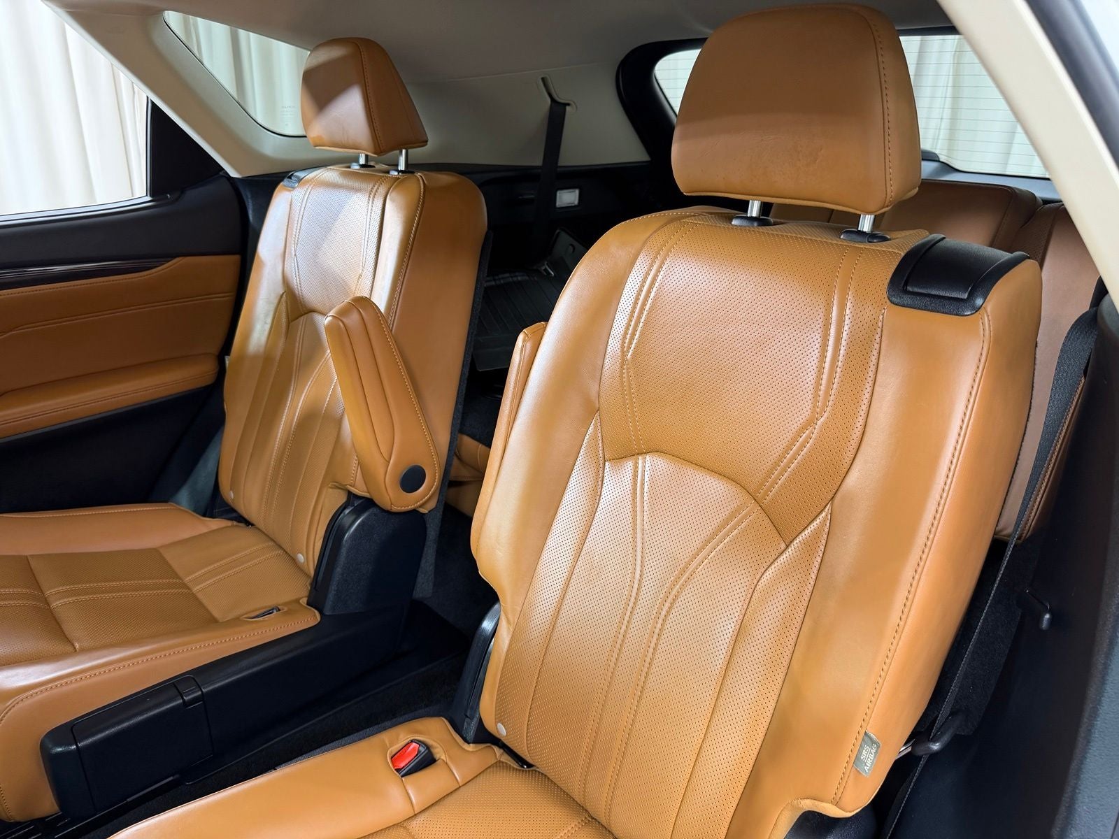 2022 Lexus RX 450hL Luxury