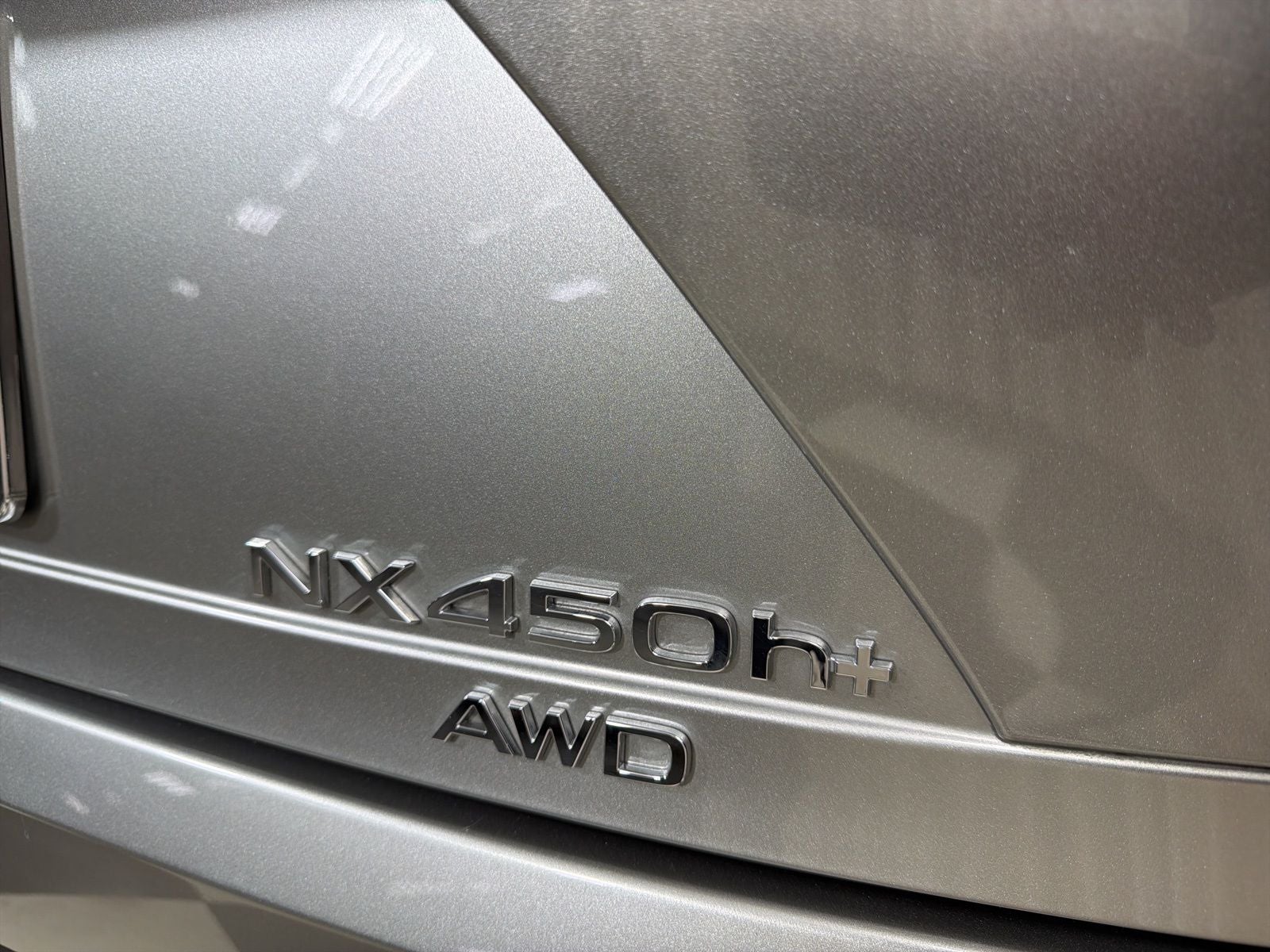 2025 Lexus NX 450h+ F SPORT