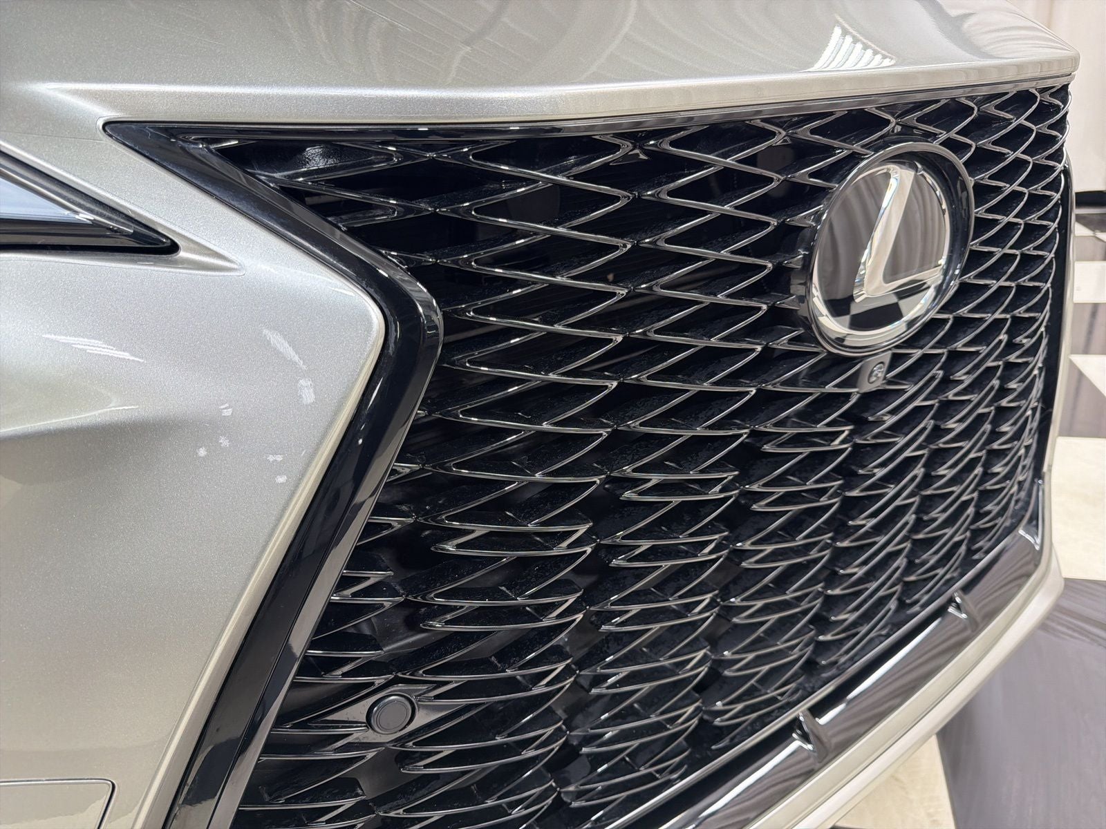 2025 Lexus NX 450h+ F SPORT