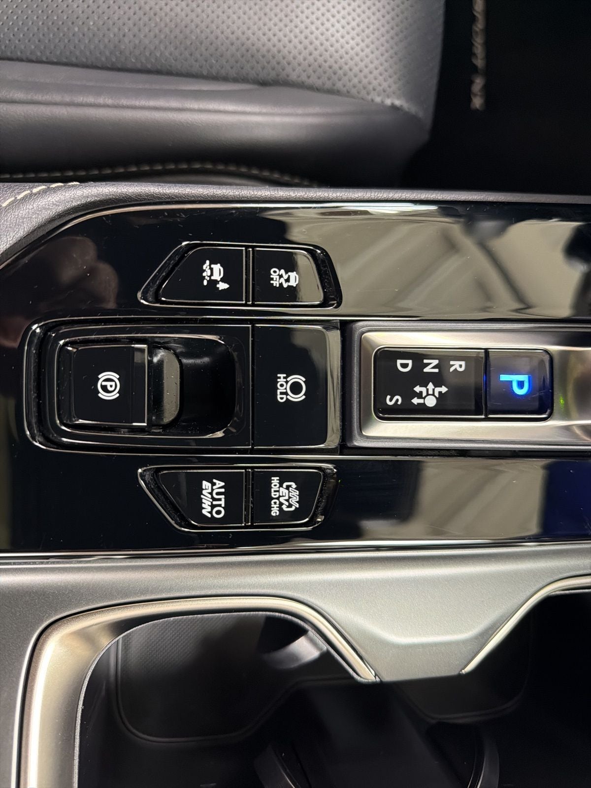 2025 Lexus NX 450h+ F SPORT