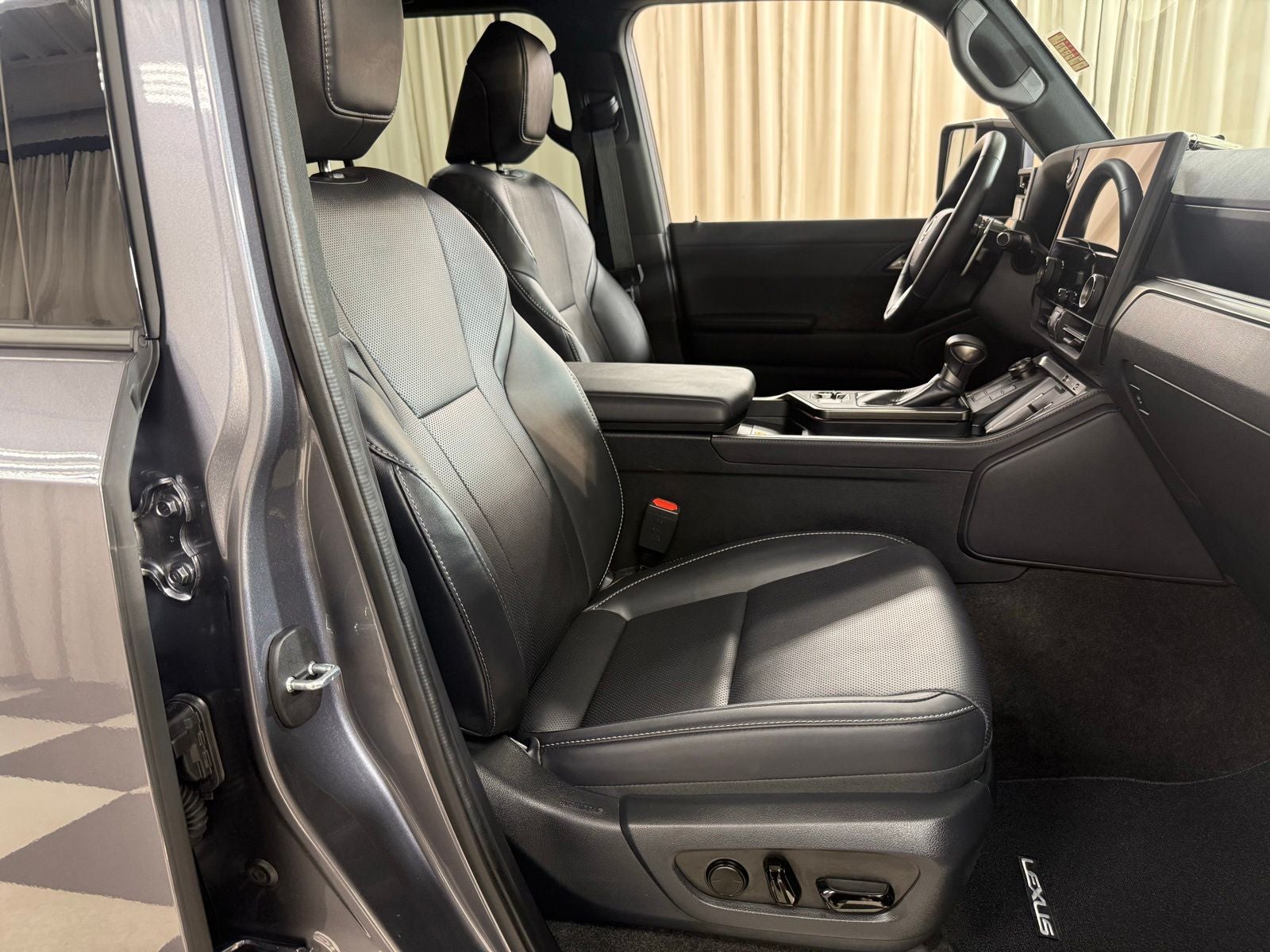 2024 Lexus GX 550 Premium+