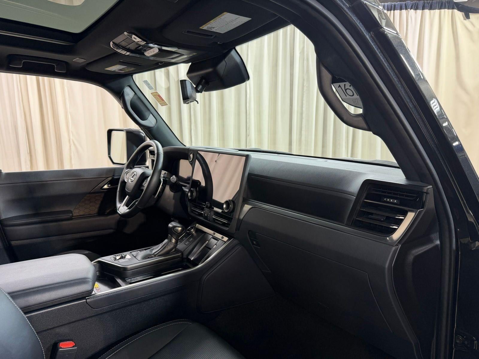 2025 Lexus GX 550 Luxury+