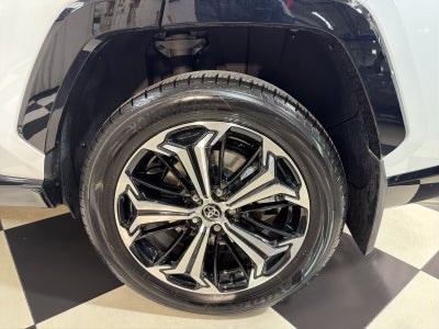 2024 Toyota RAV4 Prime XSE