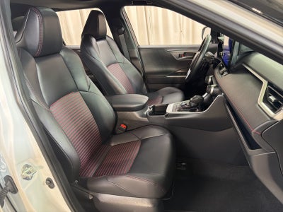 2024 Toyota RAV4 Prime XSE