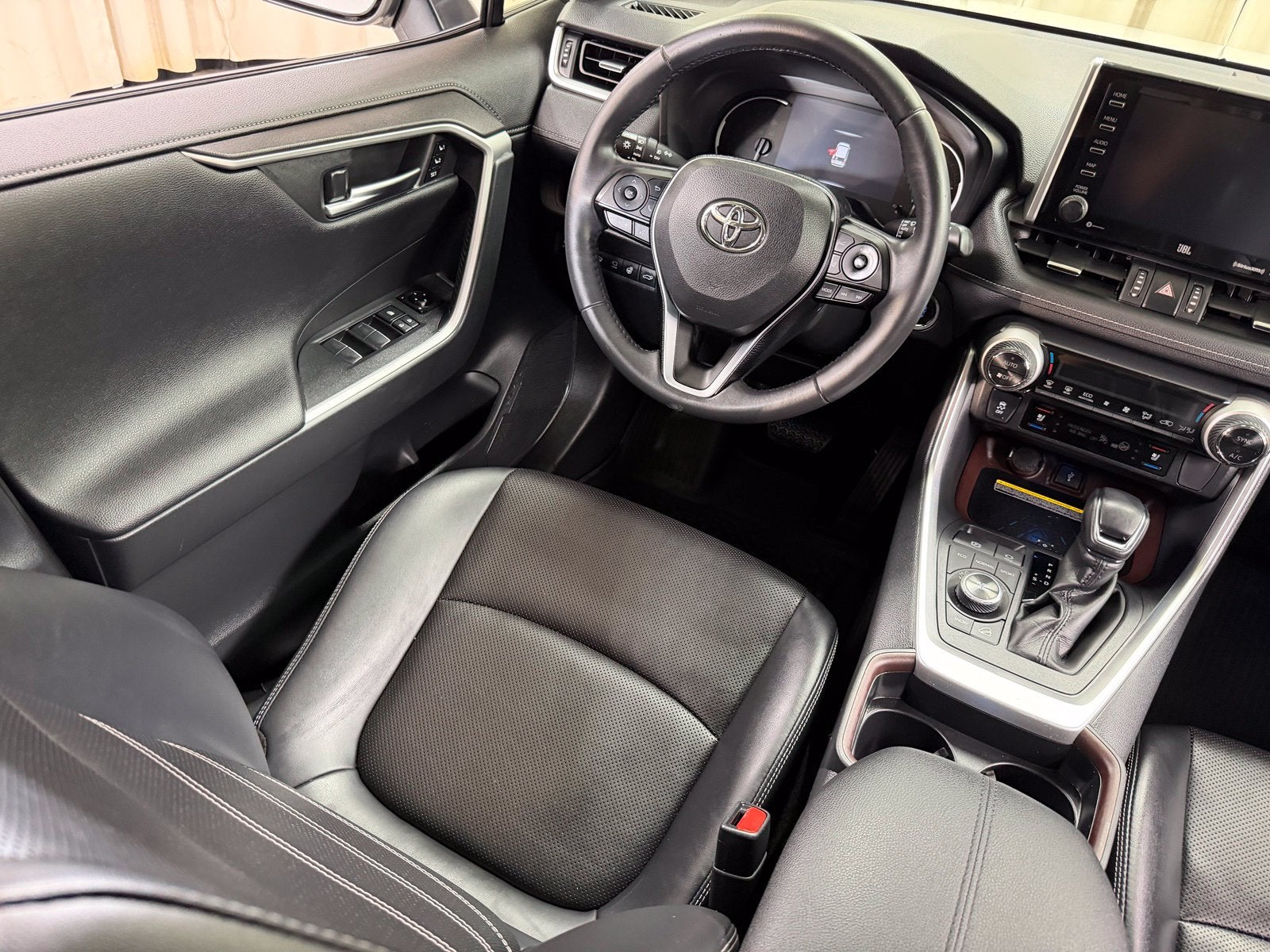 2020 Toyota RAV4 Limited