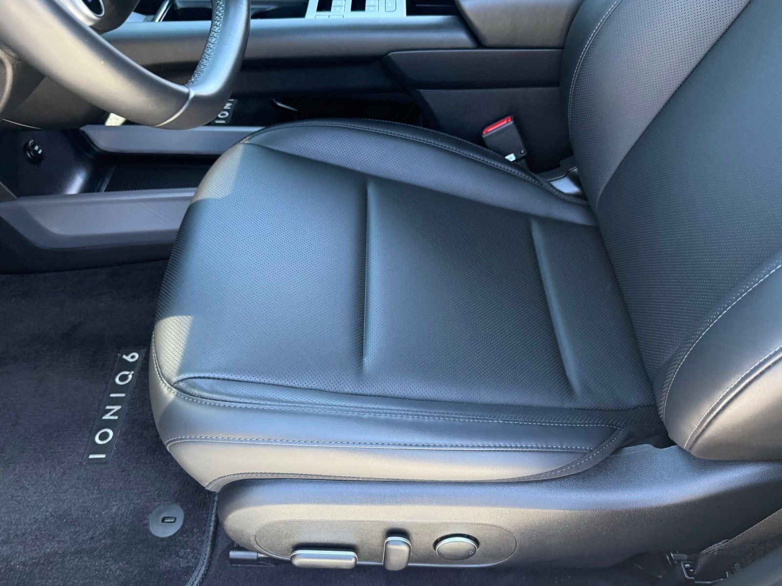 2024 Hyundai IONIQ 6 SEL