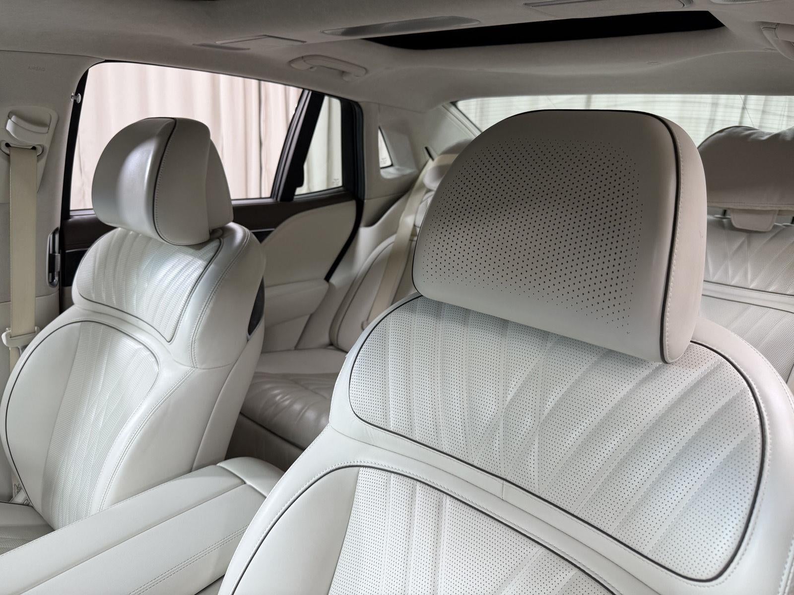 2023 Genesis G90 e-SC