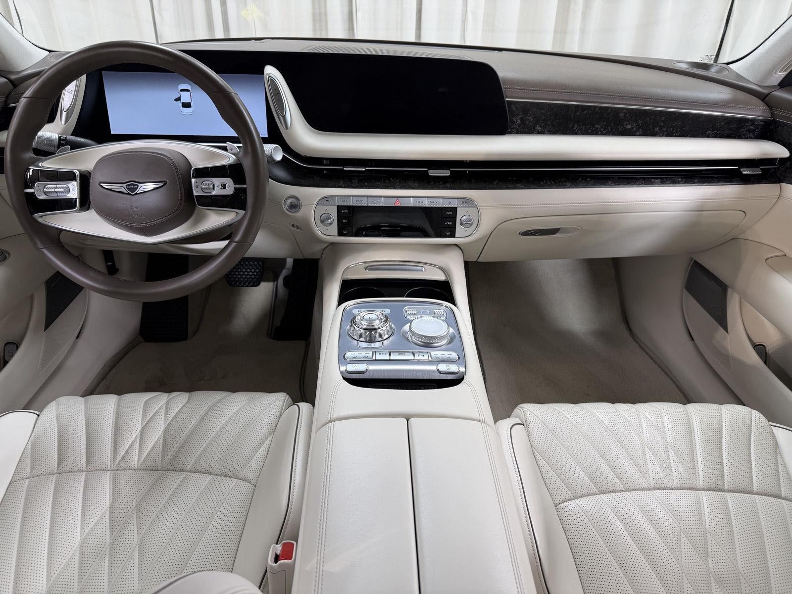 2023 Genesis G90 e-SC