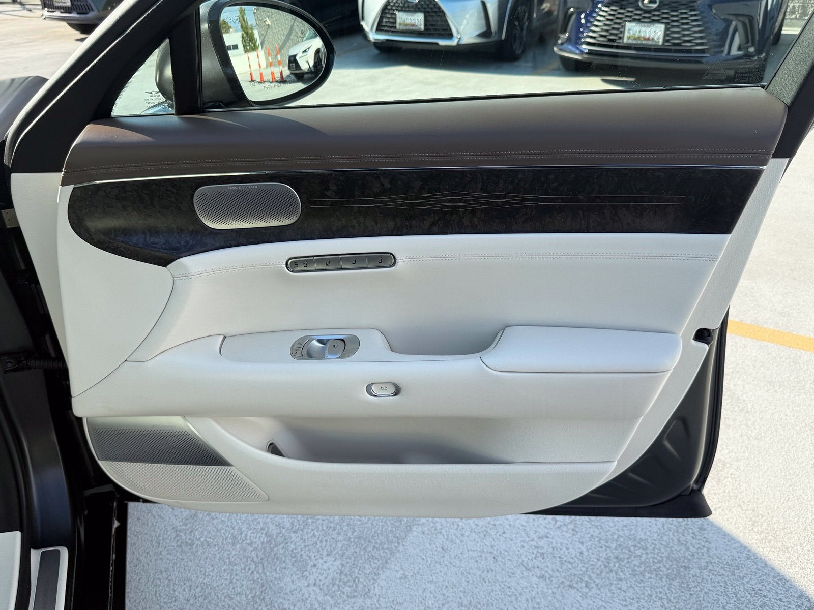 2023 Genesis G90 3.5T e-SC