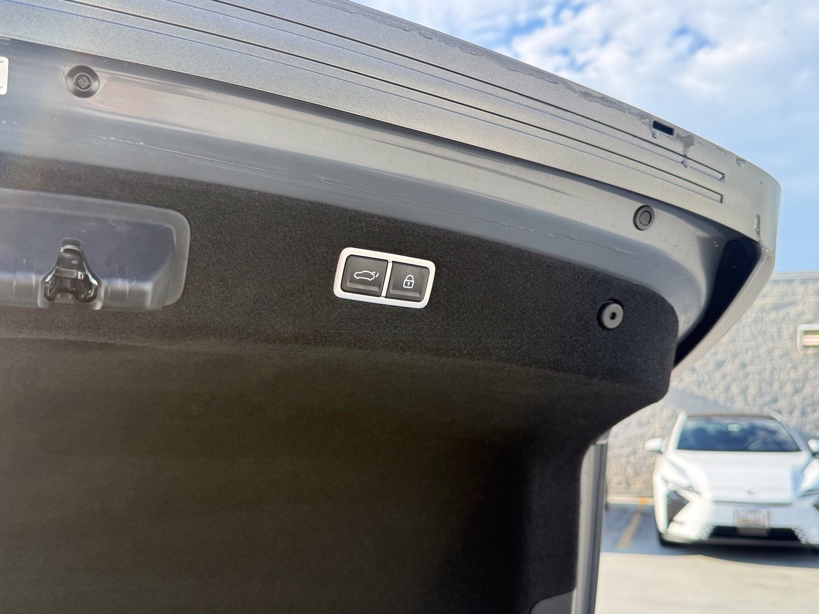 2023 Genesis G90 3.5T e-SC
