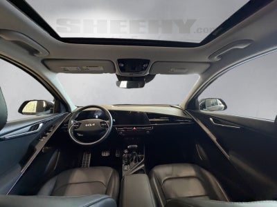 2023 Kia Niro SX Touring