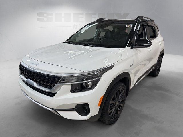 2022 Kia Seltos Nightfall