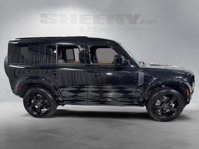 2025 Land Rover Defender 110 X-Dynamic SE