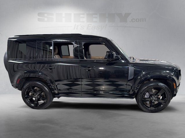 2025 Land Rover Defender 110 X-Dynamic SE