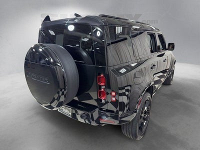 2025 Land Rover Defender 110 X-Dynamic SE